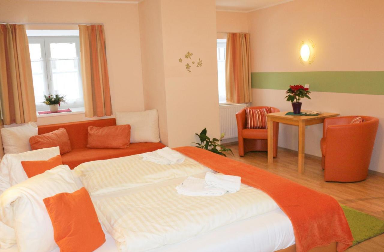 Pension Goeschlberger Mondsee Exterior foto